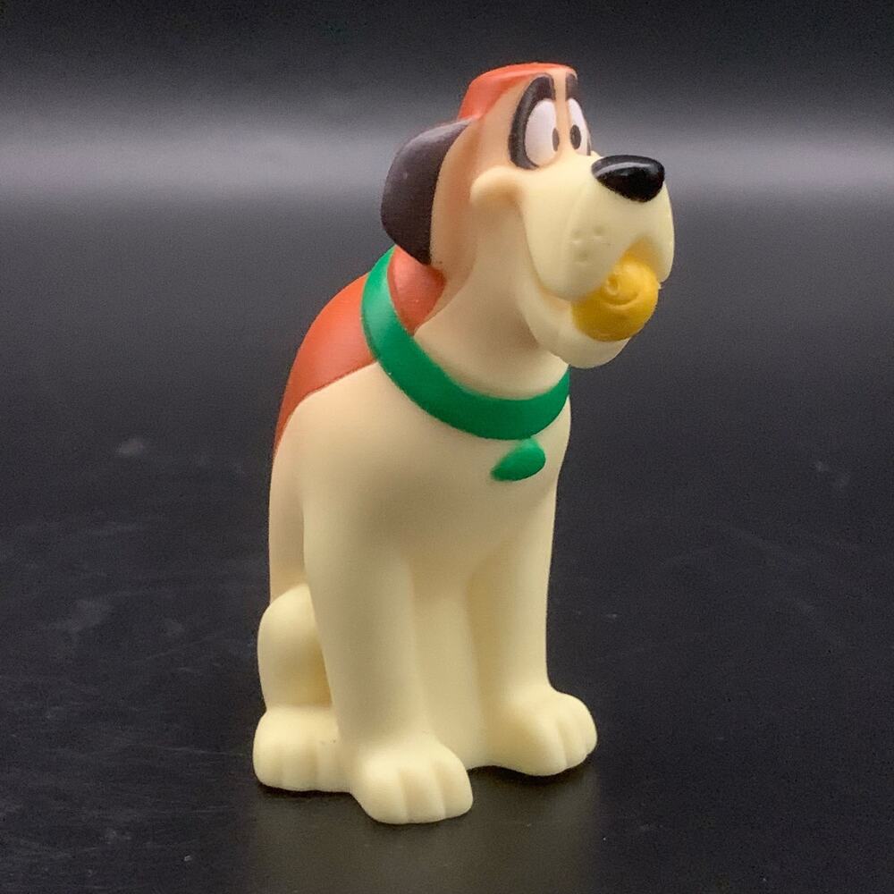 NEW 1995 Beethoven Dog Action Figure Water Toy